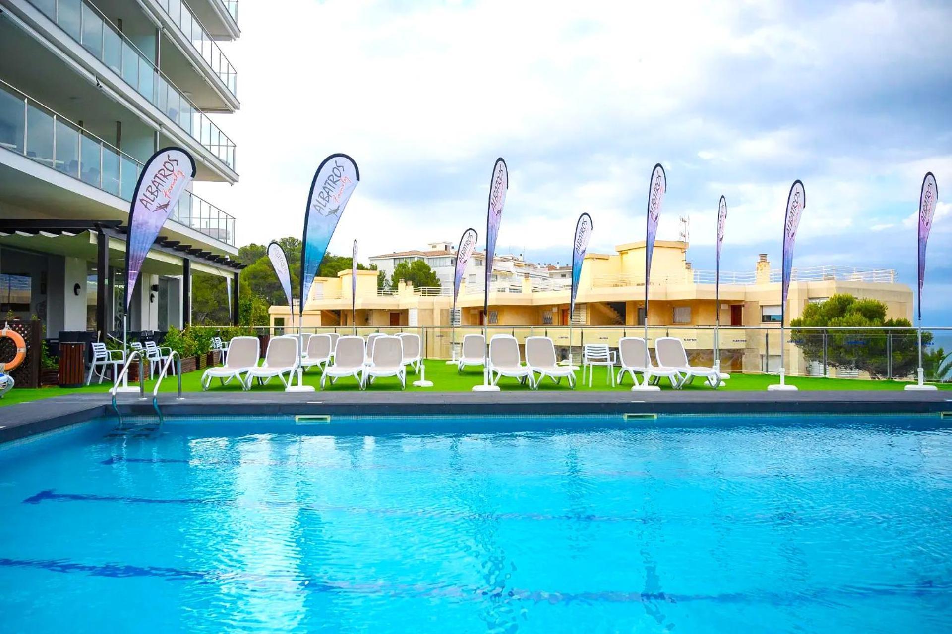 New Torrassa Planet Costa Dorada * Salou