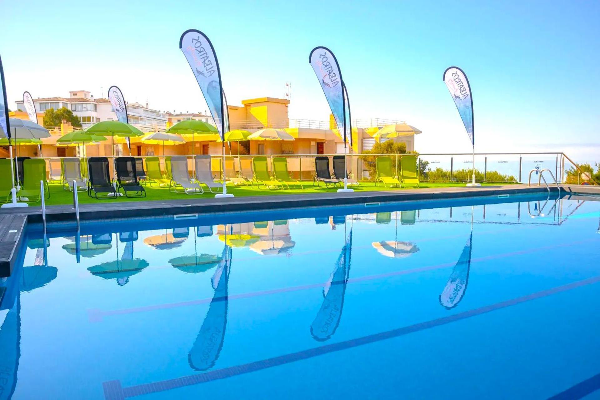 New Torrassa Planet Costa Dorada *