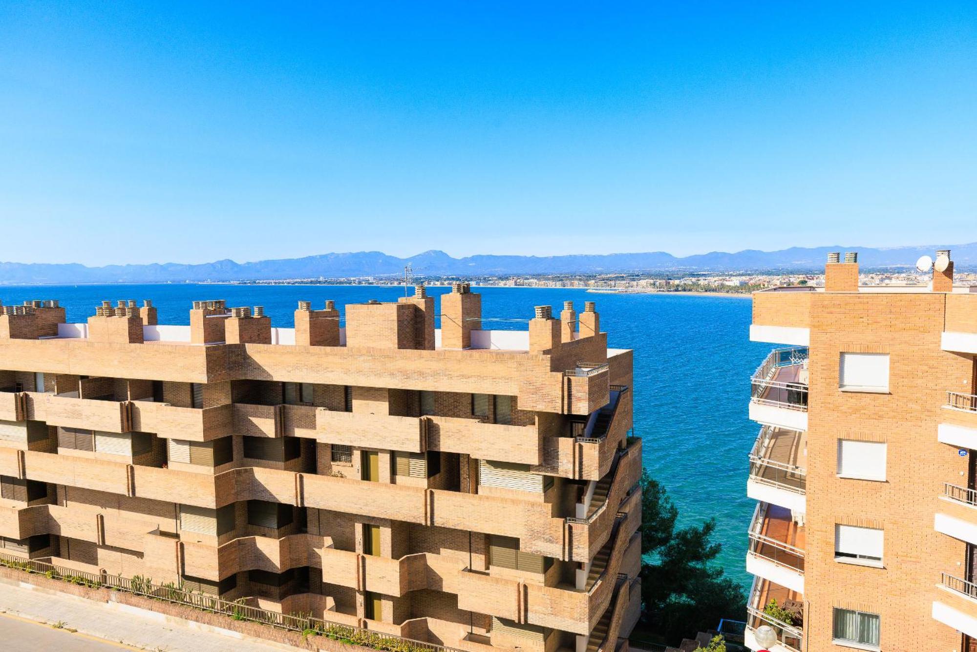 New Torrassa Planet Costa Dorada * Salou
